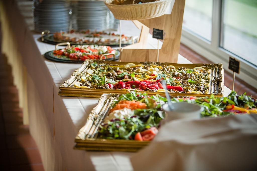 Boutique Hotel Goldene Henne Wolfsburg Kültér fotó